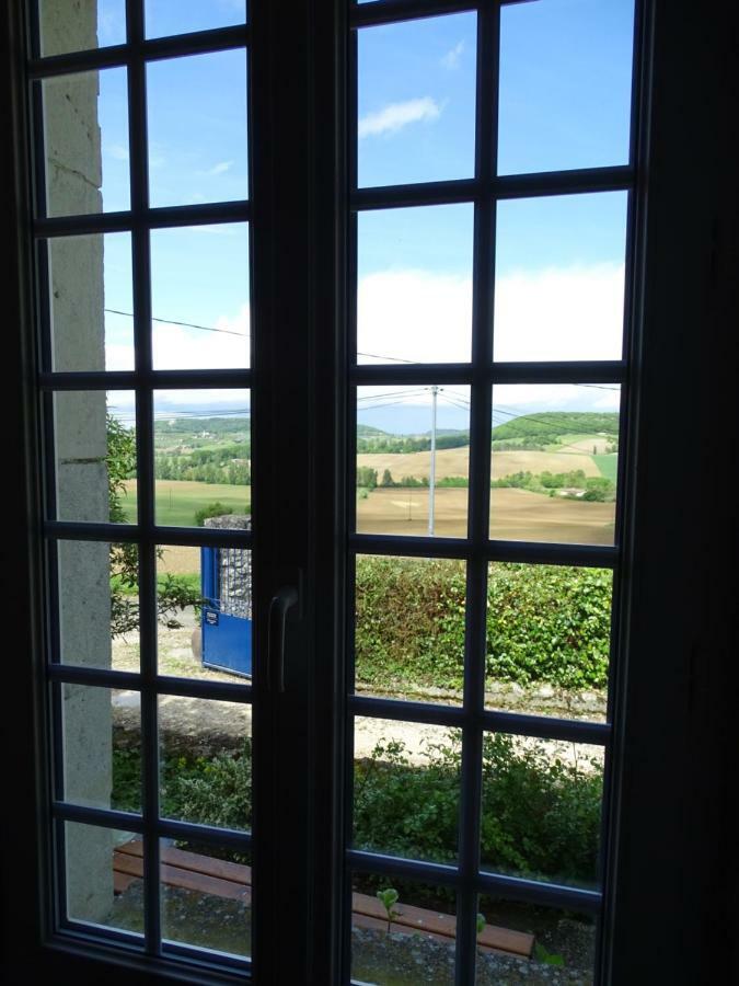 Appartamento Bergerie Le Vieux Manoir Valeilles Esterno foto