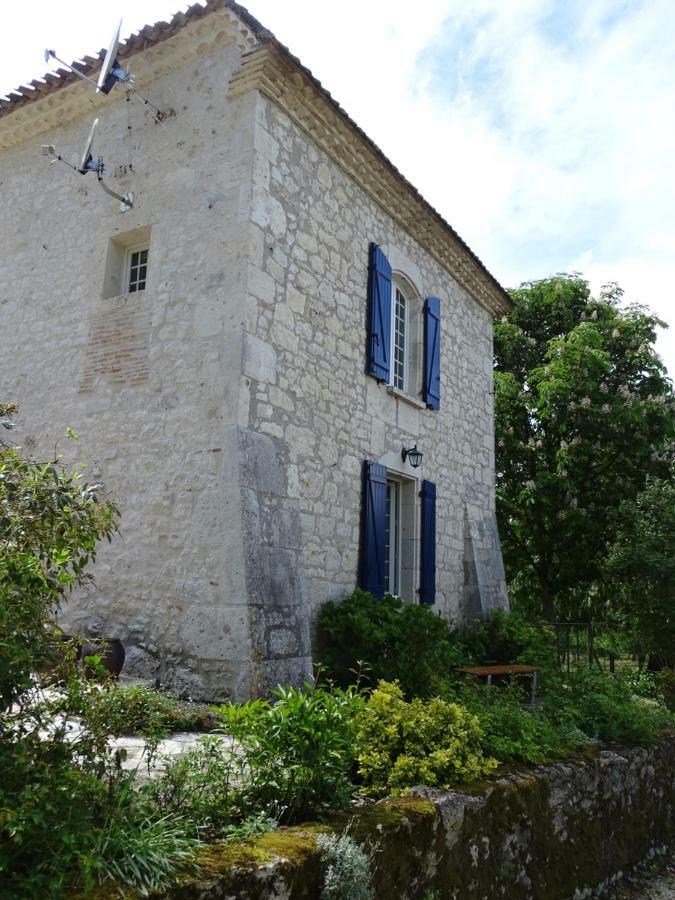 Appartamento Bergerie Le Vieux Manoir Valeilles Esterno foto