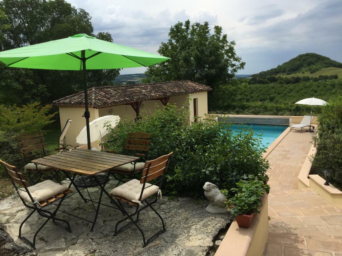 Appartamento Bergerie Le Vieux Manoir Valeilles Esterno foto