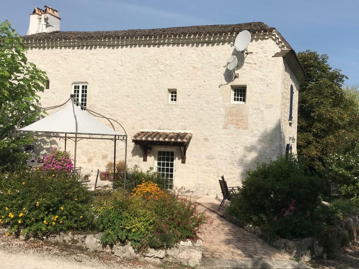 Appartamento Bergerie Le Vieux Manoir Valeilles Esterno foto